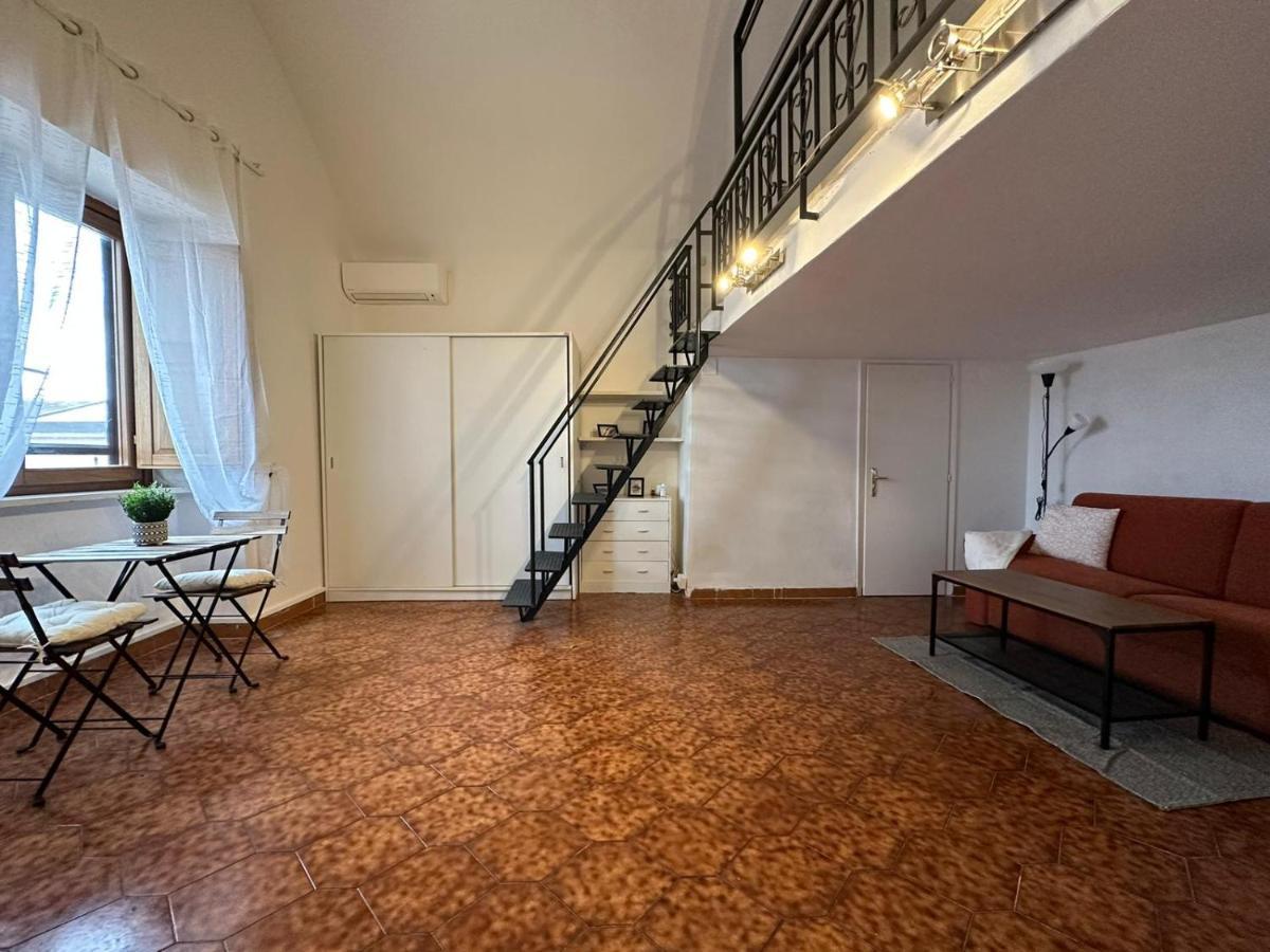 La Finestra Sul Duomo Apartment Gaeta Luaran gambar